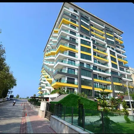 Konak Tower 80 Seaside Mahmutlar Appartement *